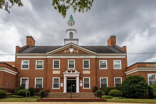 Photo of the Orange County courthouse in downtown Hillsborough, NC