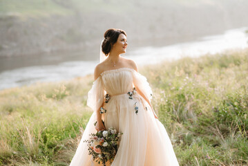 girl are walking in the green hills