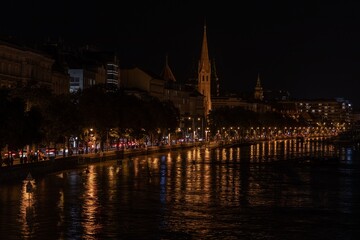 Fototapeta premium night view of the old town of Budapest