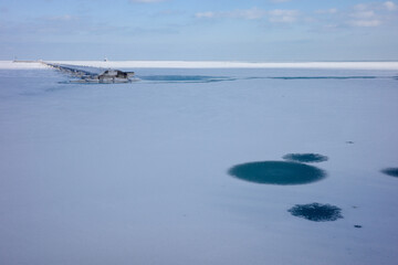 chicago frozen lake by polar vortex