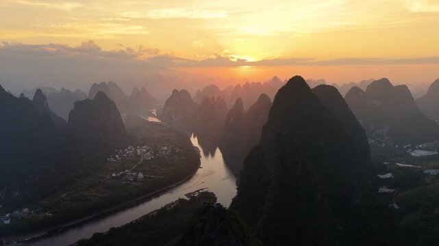 Xianggong Mountain Sunrise aerial view over Li River&rsquo;s karst landscape, Yangshuo, Guilin, China