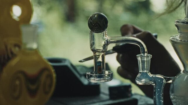 Exploring Dabbing Techniques and Essential Equipment for Concentrates in Cannabis Culture