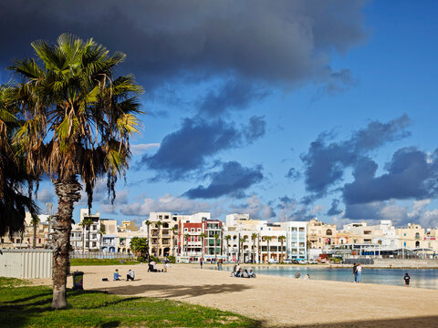 Pretty Bay beach (Il-Bajja s-Sabiha), Birzebbuga, Republic of Malta, Europe