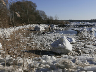 Drift ice on the Elbe in January © Klaus Schulz