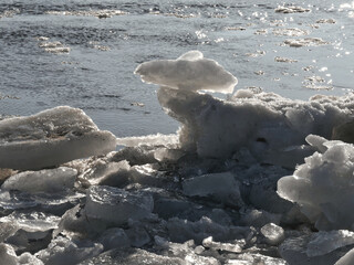 Drift ice on the Elbe in January © Klaus Schulz