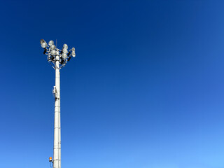 運動場の照明灯