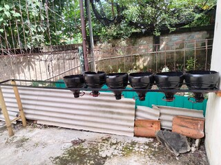 plant pots made from used bottles