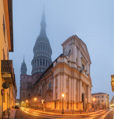 Obraz premium Novara - The Basilica of San Gaudenzio at dusk. 