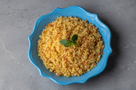 Traditional delicious Turkish food, bulgur pilaf with vermicelli (Turkish name; arpa sehriyeli bulgur pilavi)