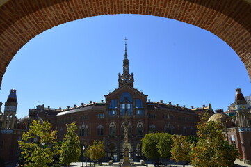 Hospital de Sant Pau i la Santa Creu em Barcelona na Espanha