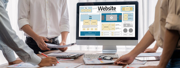 Website design software provide brisk template for online retail business and e-commerce