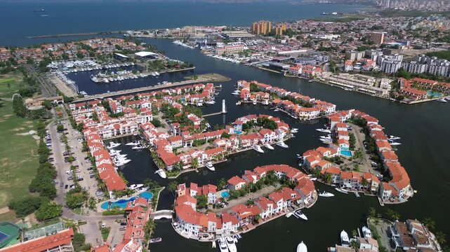 Complejo Turistico El Morro - Lecher&iacute;a - Venezuela 