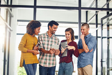 Obraz premium Tablet, creative team or business people in office for problem solving, idea and campaign proposal. Tech, marketer and planning in meeting for advertising feedback, brand growth and smile in startup