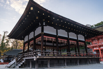 京都府下賀茂神社秋朝の神服殿