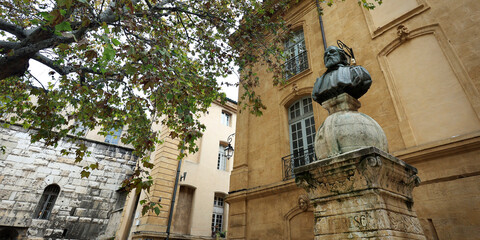 Fototapeta premium Statue of Nicolas-Claude Fabri de Peiresc in the city of Aix en provence- france