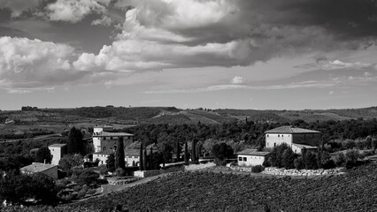 Naklejka premium Italia panorami della Toscana in bianco e nero. Provincia di Siena,Val D'Orcia e Chianti Senese. Toscana, Italia 