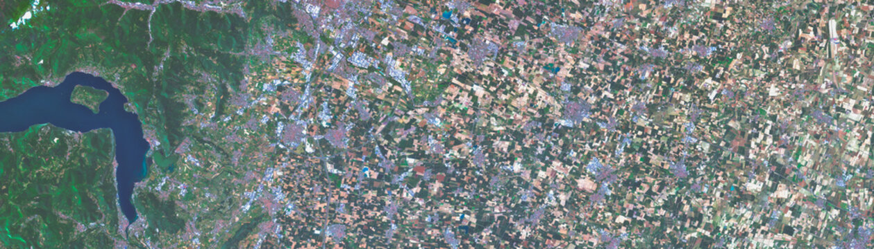 High-Resolution Satellite Data Visualizing Agricultural Patterns in Italy&rsquo;s Po Valley