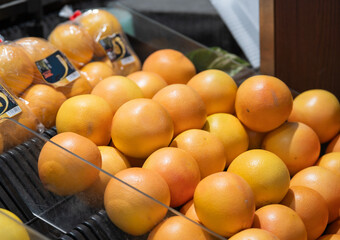 スーパーマーケットのフルーツ売り場