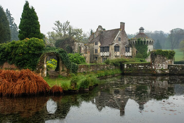 Obraz premium Scotney Castle, Kent, England
