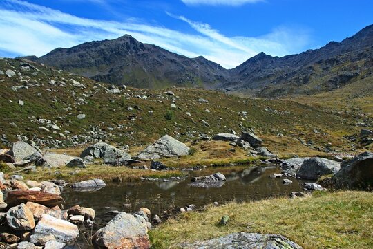 Austrian Alps - view from the footpath near chalet Ascher Hutte