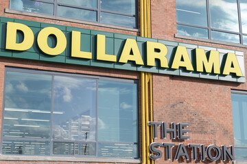Naklejka premium exterior building and sign of Dollarama at 20 Leslie St (The Station), Toronto