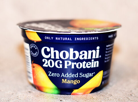 Chobani 20G Protein Low-Fat Greek Yogurt Mango