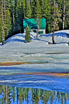 Sprint thaw, at alpine Lake, Central Sierra Nevada 