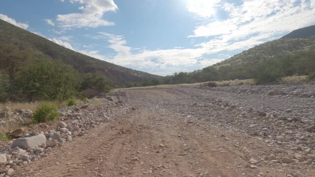 Crossing Namibias Riverbeds