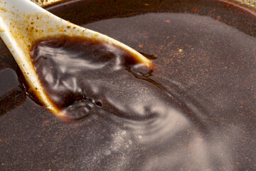 ラーメンで使う醤油のスープ