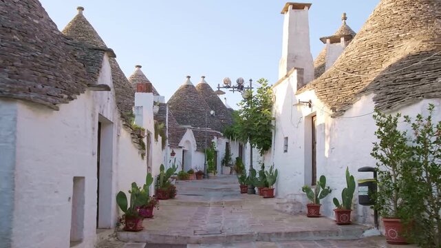 Walk through Alberobello Trulli houses in Puglia, Italy