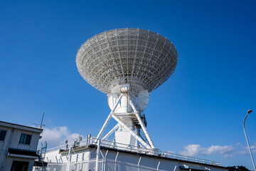 直径34mパラボラアンテナ（内之浦宇宙空間観測所） © 啓 桑原
