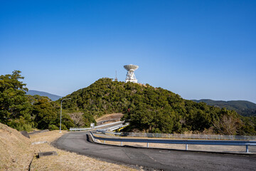 20mパラボラアンテナ（内之浦宇宙空間観測所） © 啓 桑原