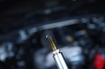 自動車のスパークプラグ交換