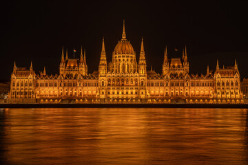 Fototapeta premium hungarian parliament in budapest