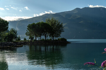 Jezioro Garda  © wedrownik52