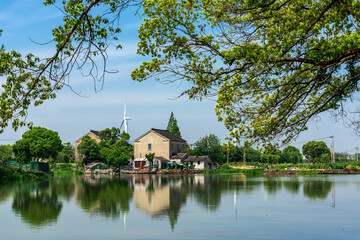 Obraz premium A small village by the riverside in southern China