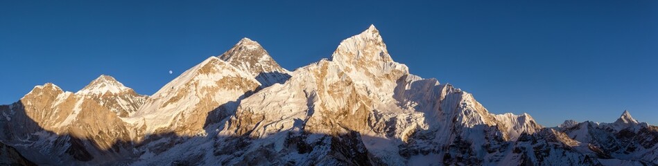 Mount Everest evening sunset Nepal Himalaya mountain
