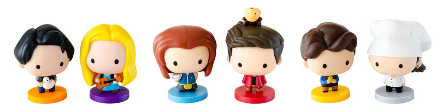 Personajes de la serie Friends estilo Funko Pop, campa&ntilde;a nost&aacute;lgica de McDonald's, el 20 de enero de 2026, en Buenos Aires, Argentina.