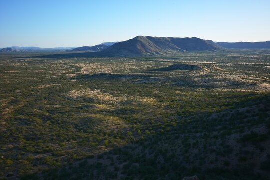 Landschaft bei der Vingerklip im Ugab-Tal in Namibia