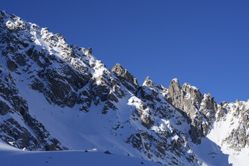 CRESTE INNEVATE GRUPPO ADAMELLO