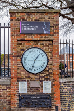 Shepherd Gate Clock at the Royal Observatory in Greenwich from 1852. The galvano magnetic clock show for 24 hours Greenwich Mean Time (GMT) or Universal Time (UT). London, UK