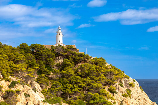 Leuchtturm von Capdepera an der K&uuml;ste bei Cala Rajada, Mallorca