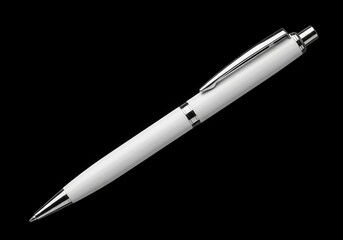 Naklejka premium Elegant white writing instrument rests diagonally against a stark black background