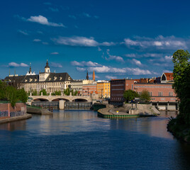 Obraz premium 2025-04-22; view of the building of the University of Wroclaw from the embankment Wroclaw Poland