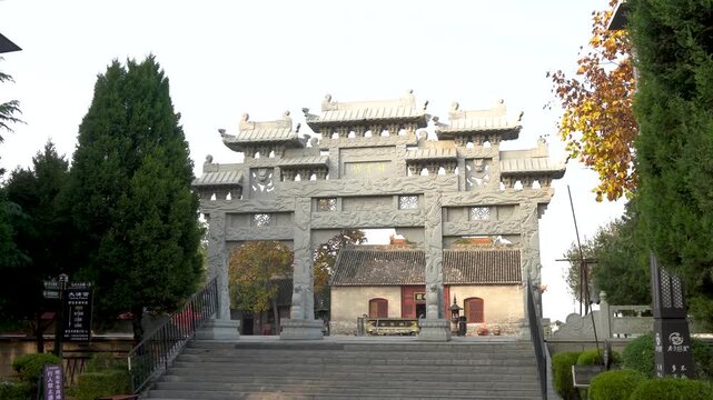 Dongxiao Palace Archway in Taiqing Palace of Luyi County, Zhoukou City, Henan Province. This is the ancestral temple revered by all the major Taoist sects in China. 