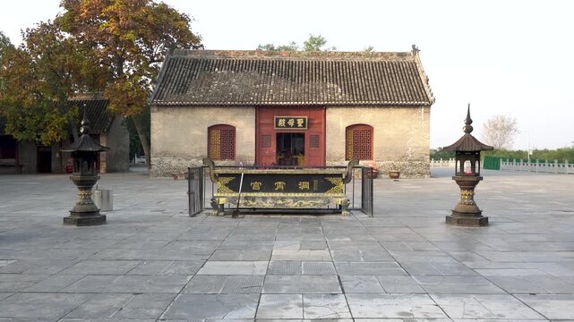 Taiqing Palace, Shengmu Hall in Luyi County, Zhoukou City, Henan Province. This is the ancestral temple revered by all the major Taoist sects in China. 
