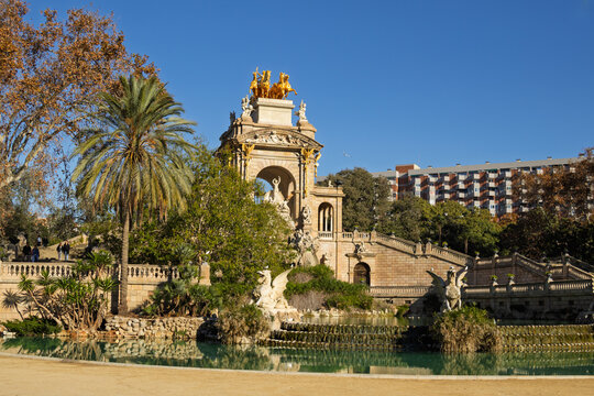Cascada monumental fountain in parc de la ciutadella