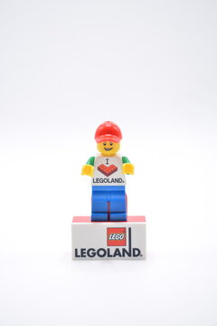 Lego legoland minifigure magnet in Manila, Philippines