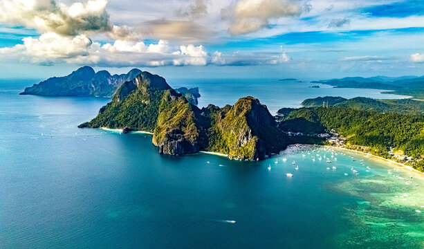Corong Corong Beach in El Nido, Palawan, Philippines