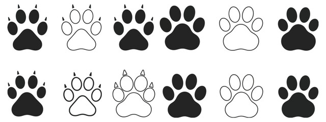 Different animal paw print icons, vector illustrations © ayat 02